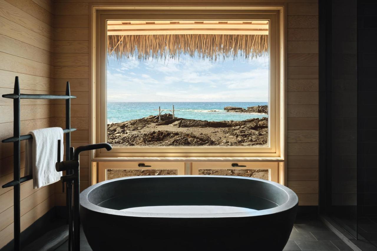 Kona Village A Rosewood Resort Kukio Exterior photo
